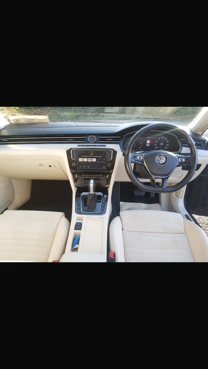 VW PASSAT 2.0 Diesel AUTOMATIC - Image 4