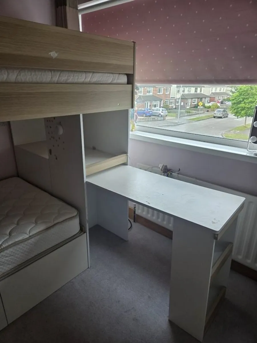 Bunkbeds - Image 2