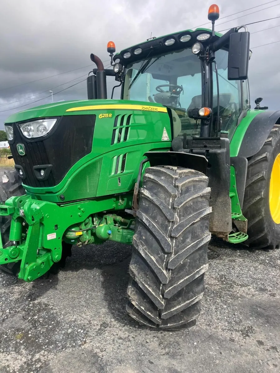 2020 John Deere 6215R - Image 1