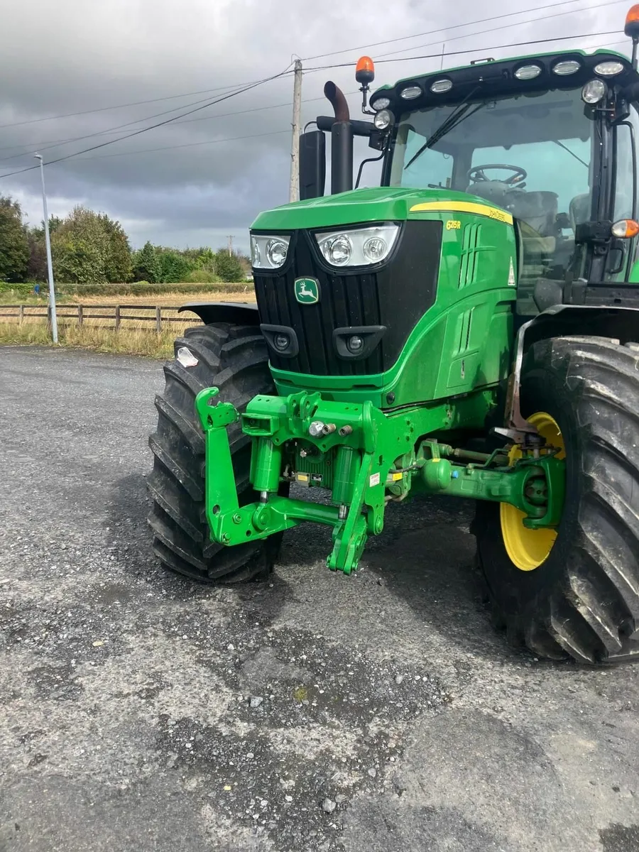 2020 John Deere 6215R - Image 3