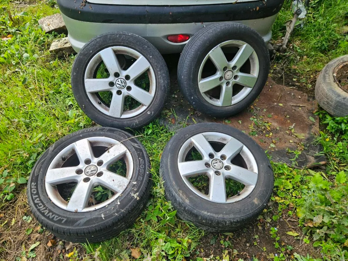 Mk5 golf alloys and mk4 golf alloys - Image 2