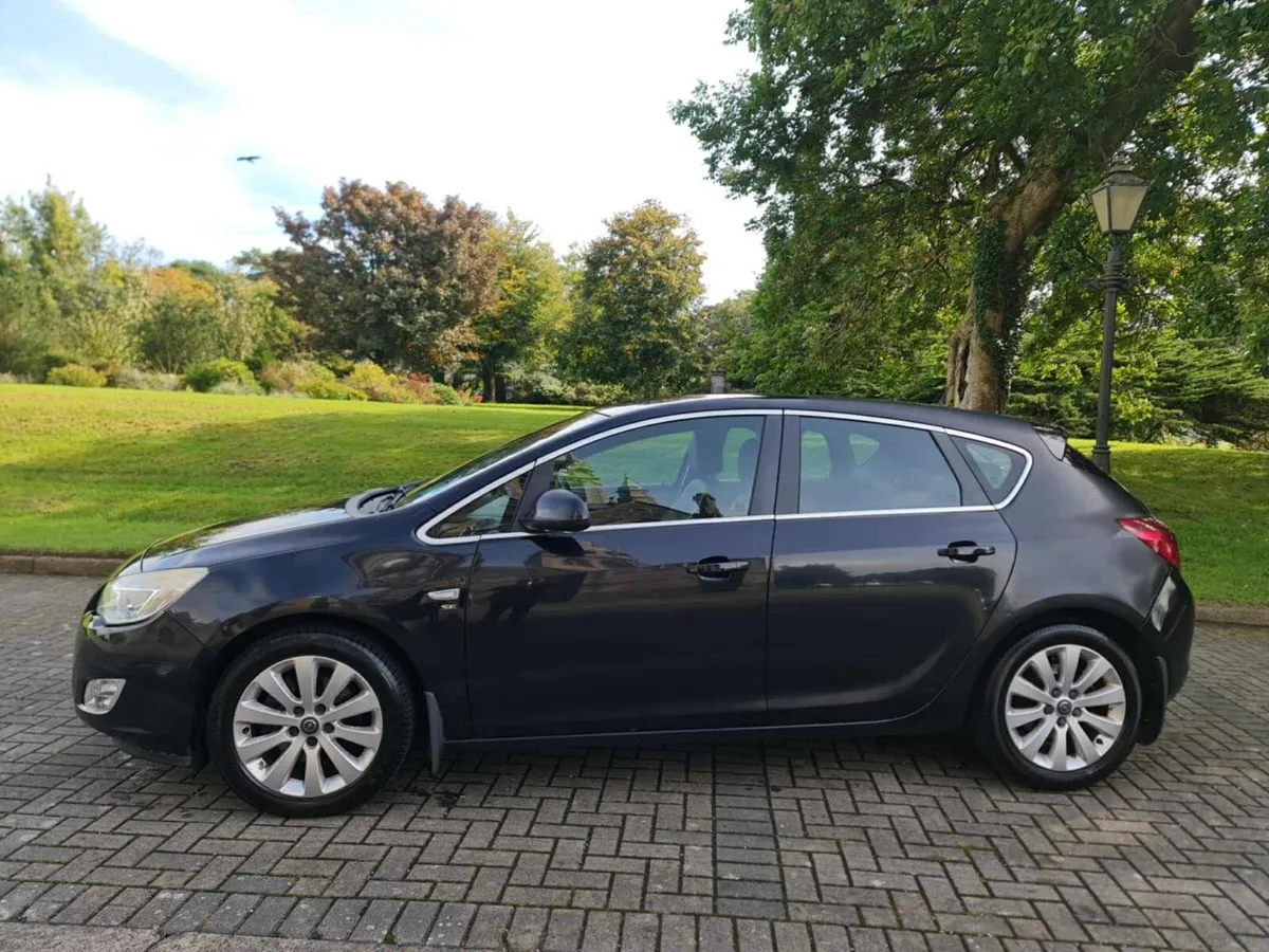 2010 Opel Astra 1.7 cdti nct 01/26 - Image 1
