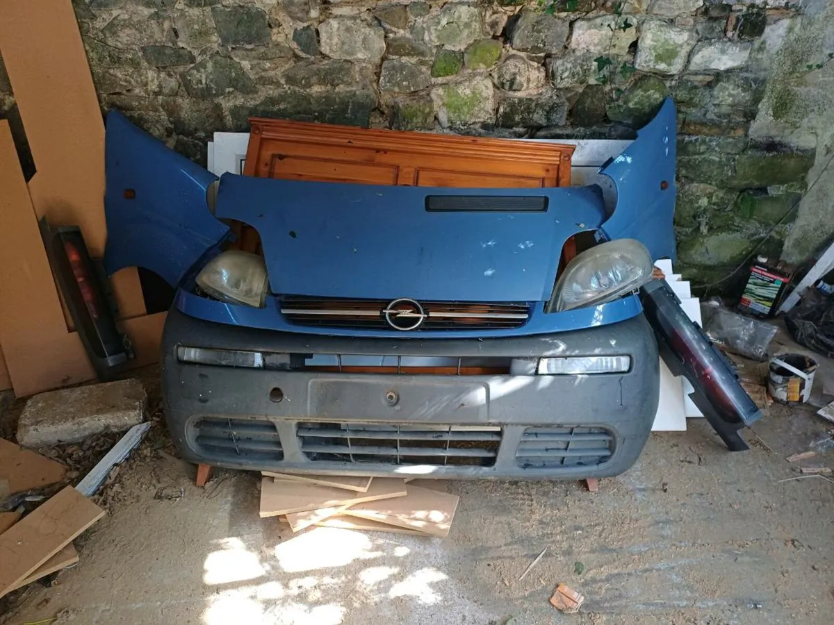 Opel vivaro parts - Image 1