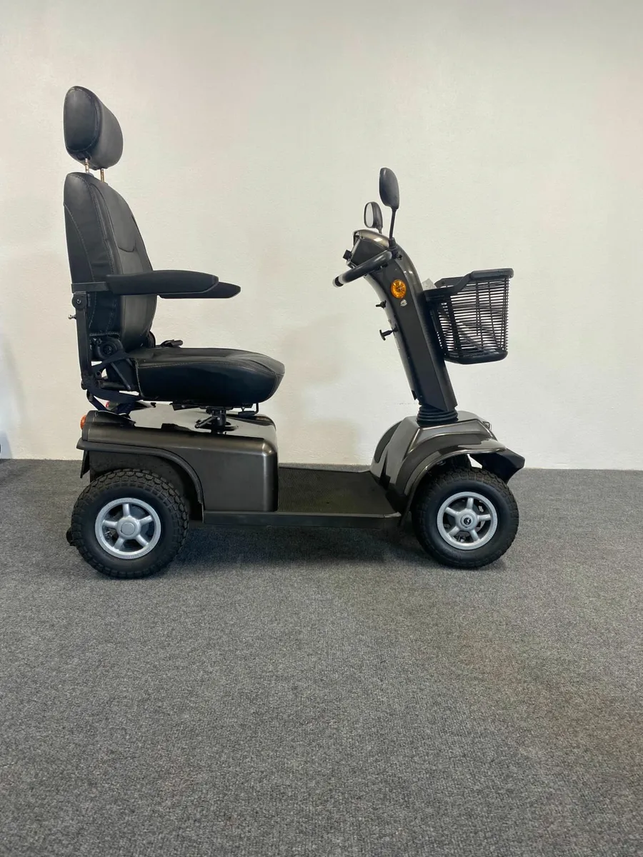 Pre-Owned Omega 8 Mobility Scooter - Image 1