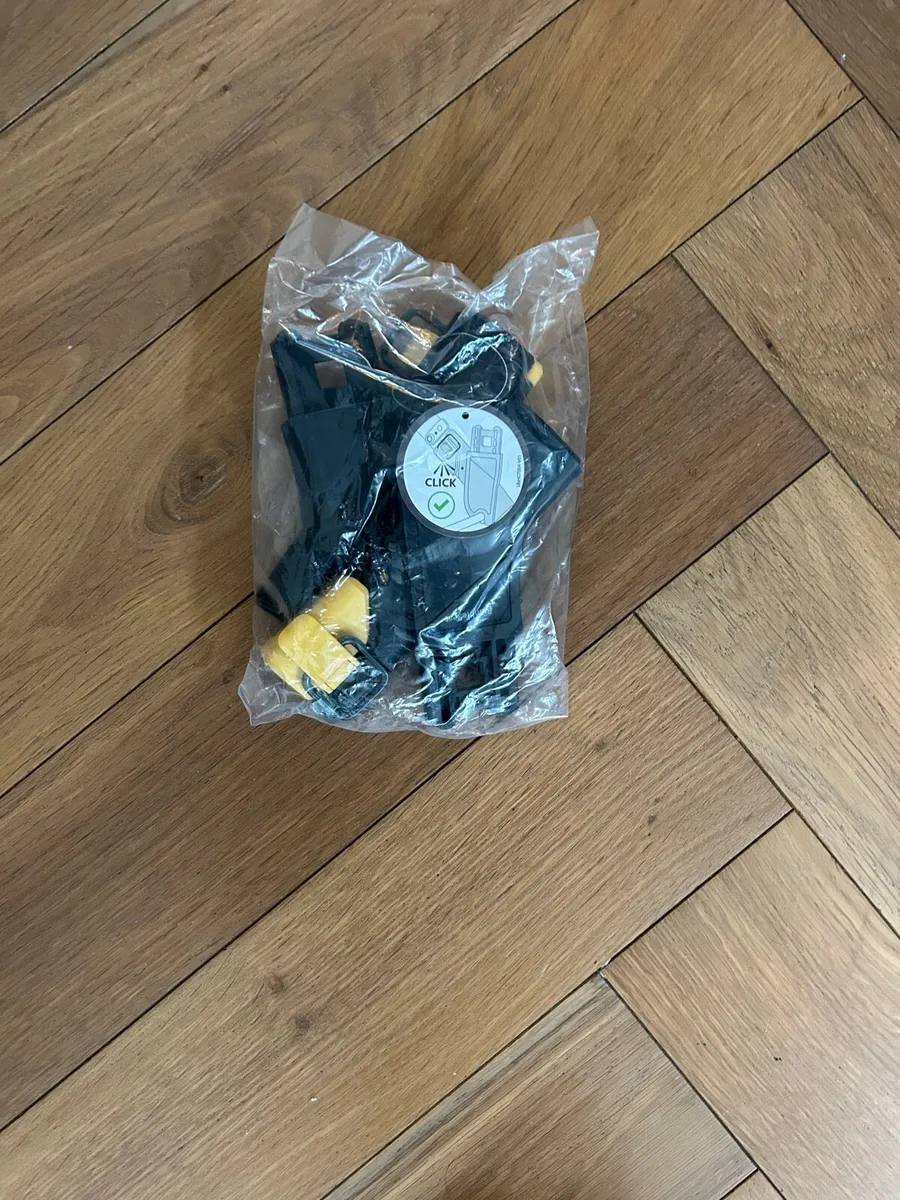 Uppababy Vista V2 Rumble Seat adapters