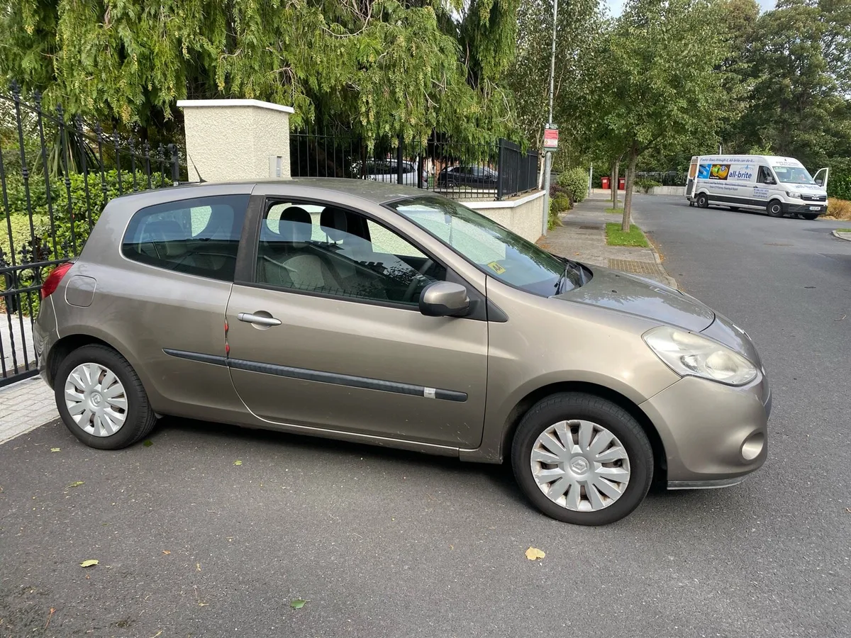 2010 Renault Clio 1.1 Royale NEW NCT 08/26 Low Kms - Image 4