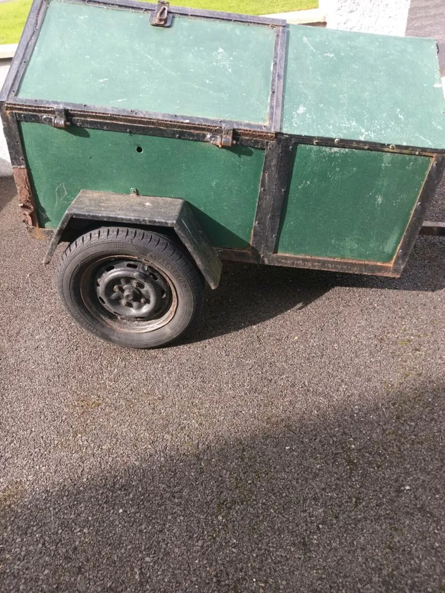 Trailer - Image 2