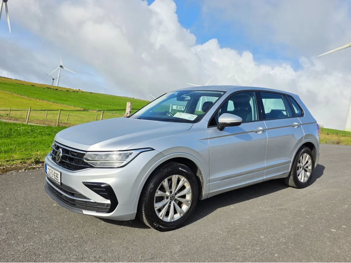 Volkswagen Tiguan 2.0 TDI MANUAL 6SPEED FWD 122BHP - Image 4