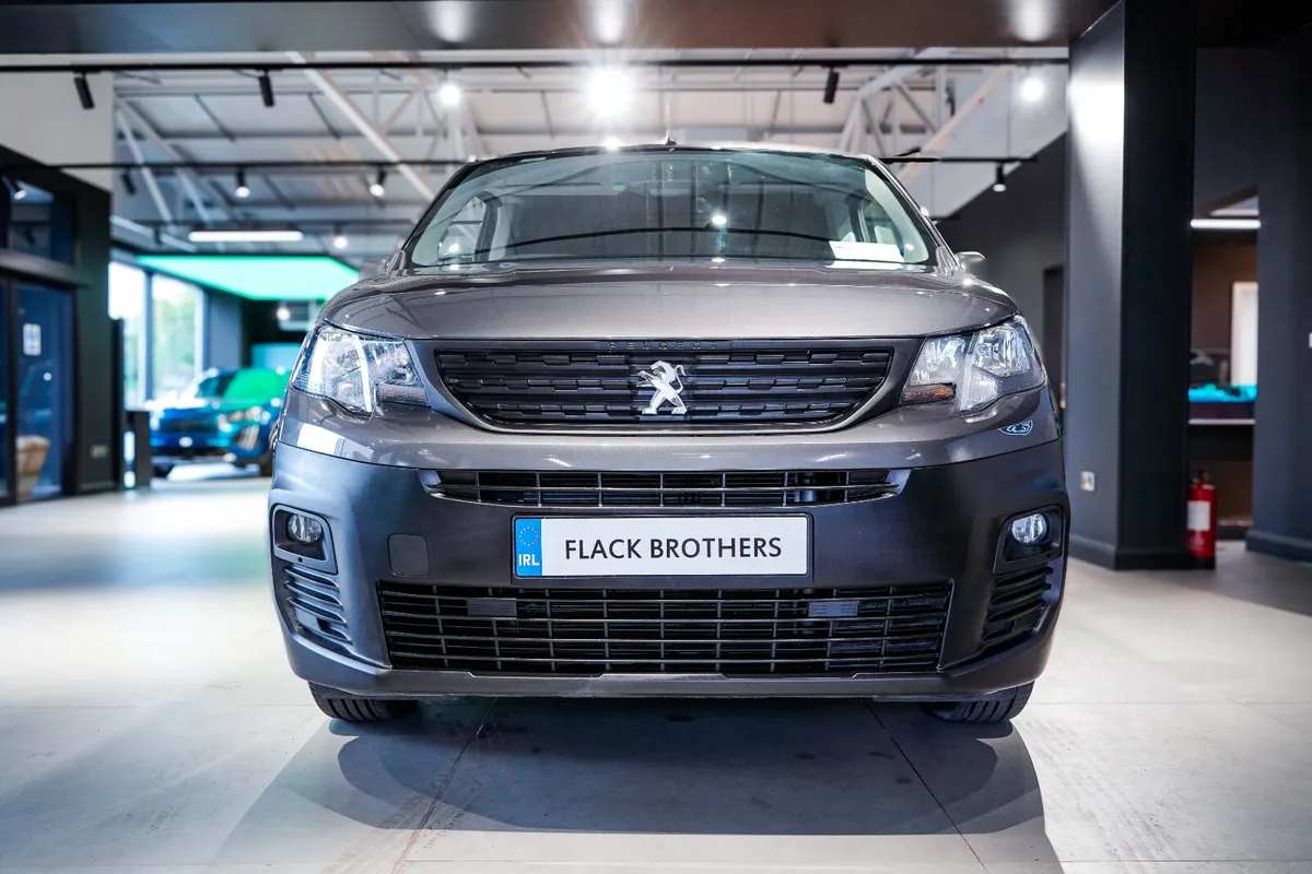 2024 Peugeot Partner Active Plus 1.5 HDI 100 - Image 4
