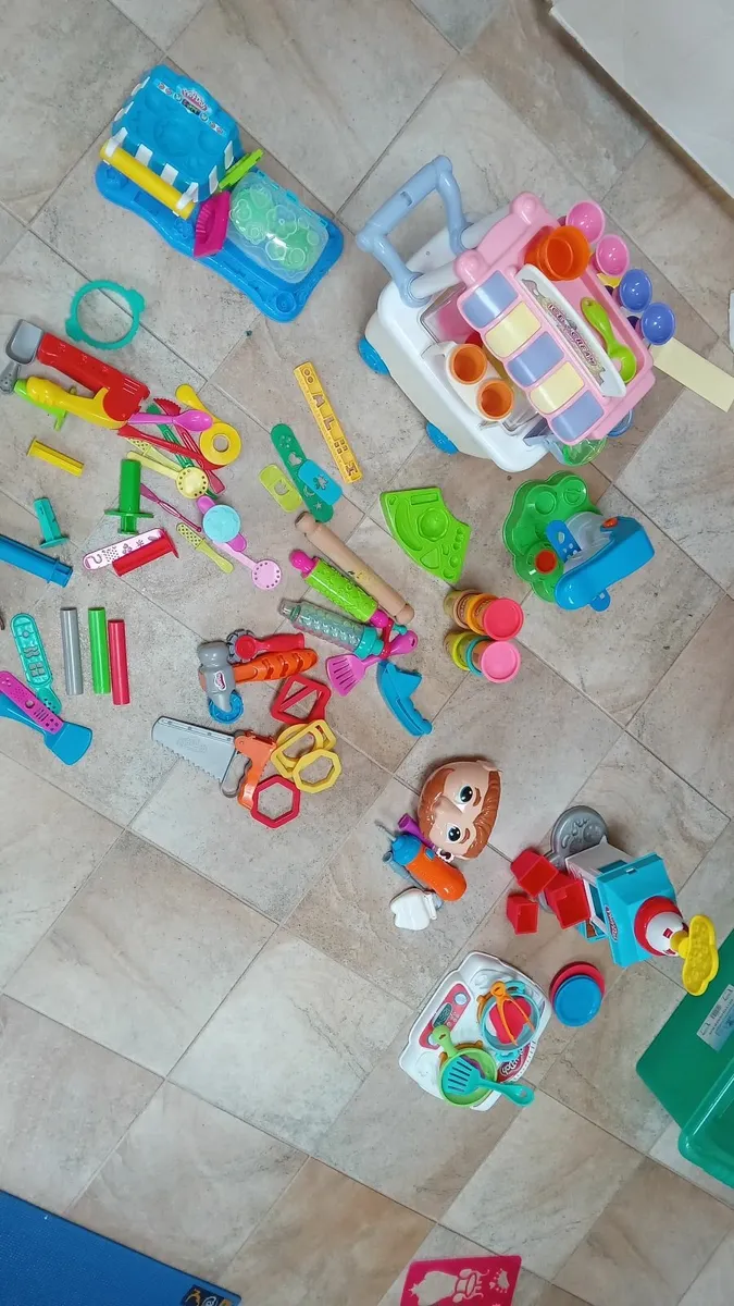 Toys - Image 2