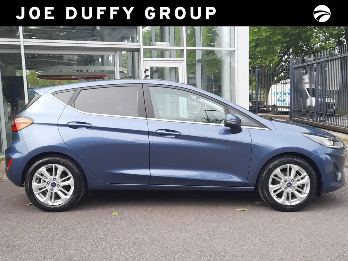 Ford Fiesta 1.0t Ecoboost Hybrid 125PS Titanium A - Image 4