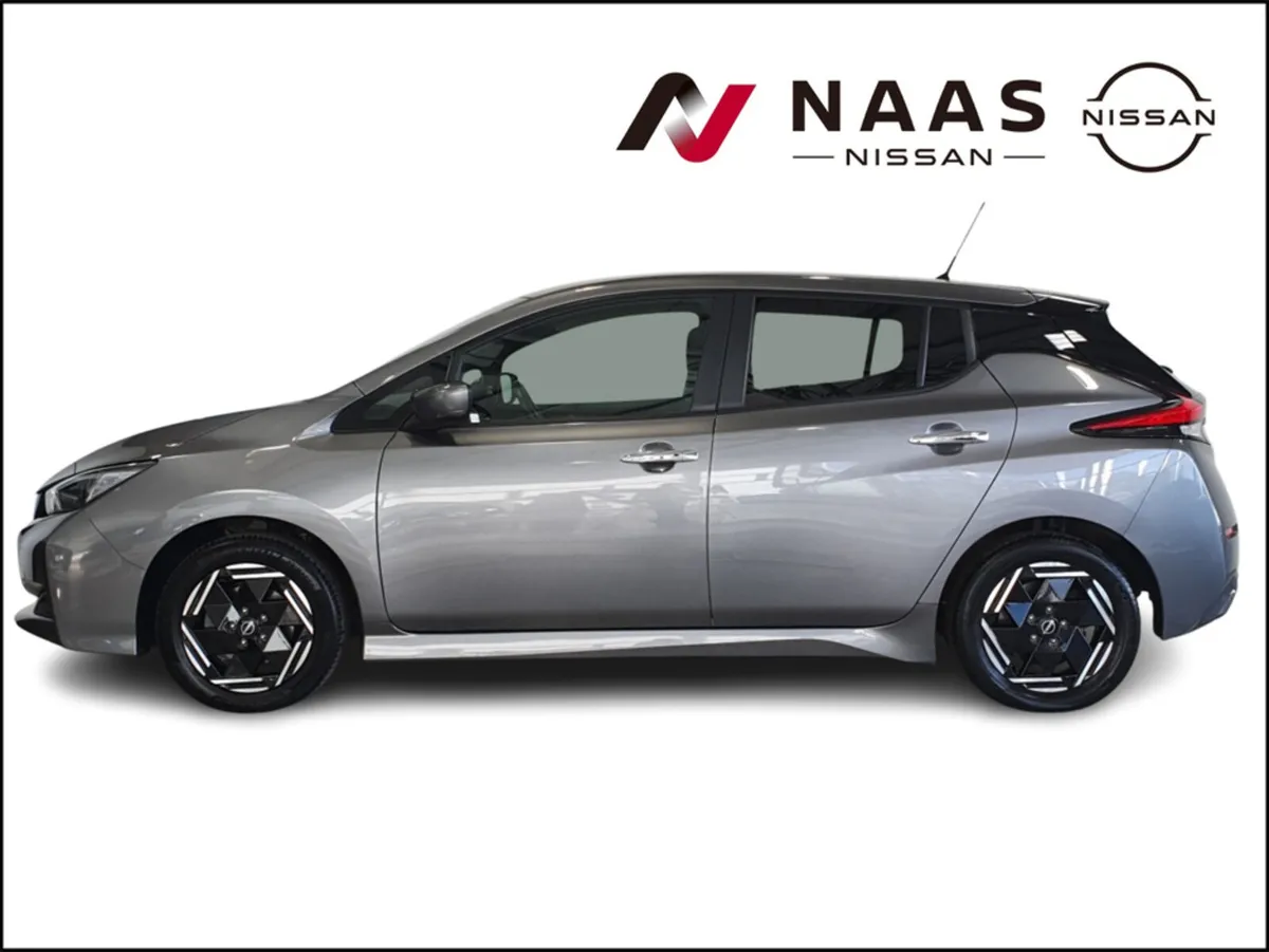 Nissan Leaf 40K EV SV 40KW MY22 4DR AUTO - Image 4