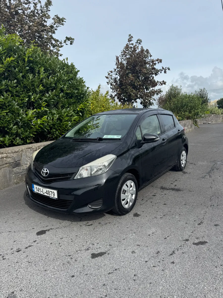 Toyota Vitz 2014 automatic - Image 4