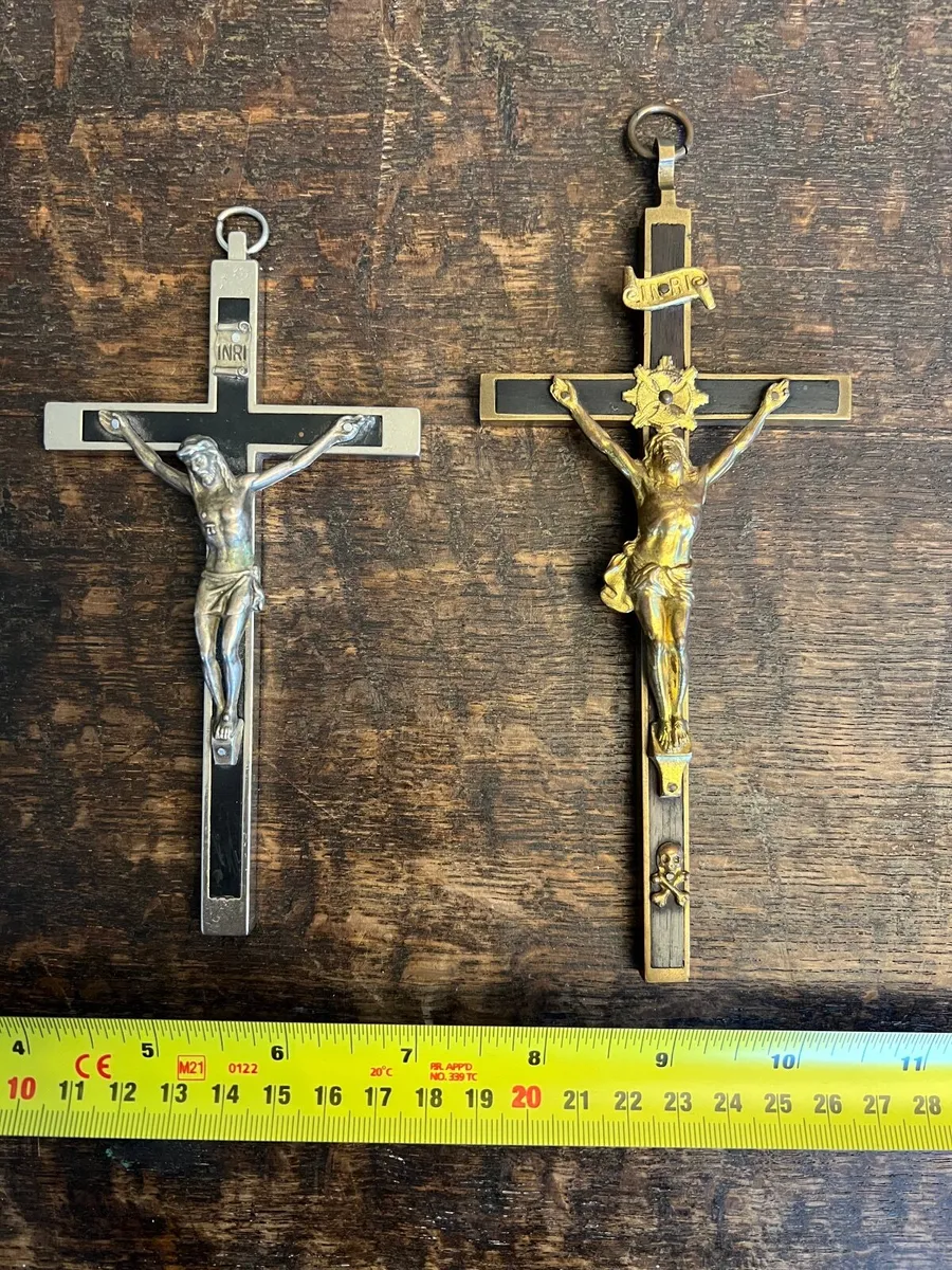 Pair of Vintage Crucifixes - Image 1