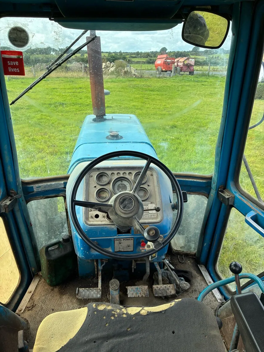 Ford 8200 - Image 4
