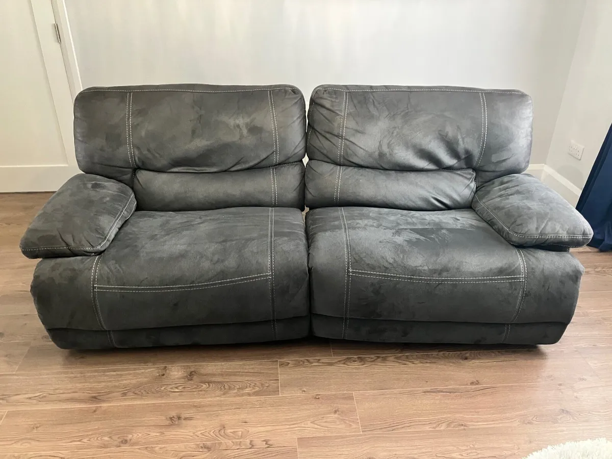 Couch - Image 1