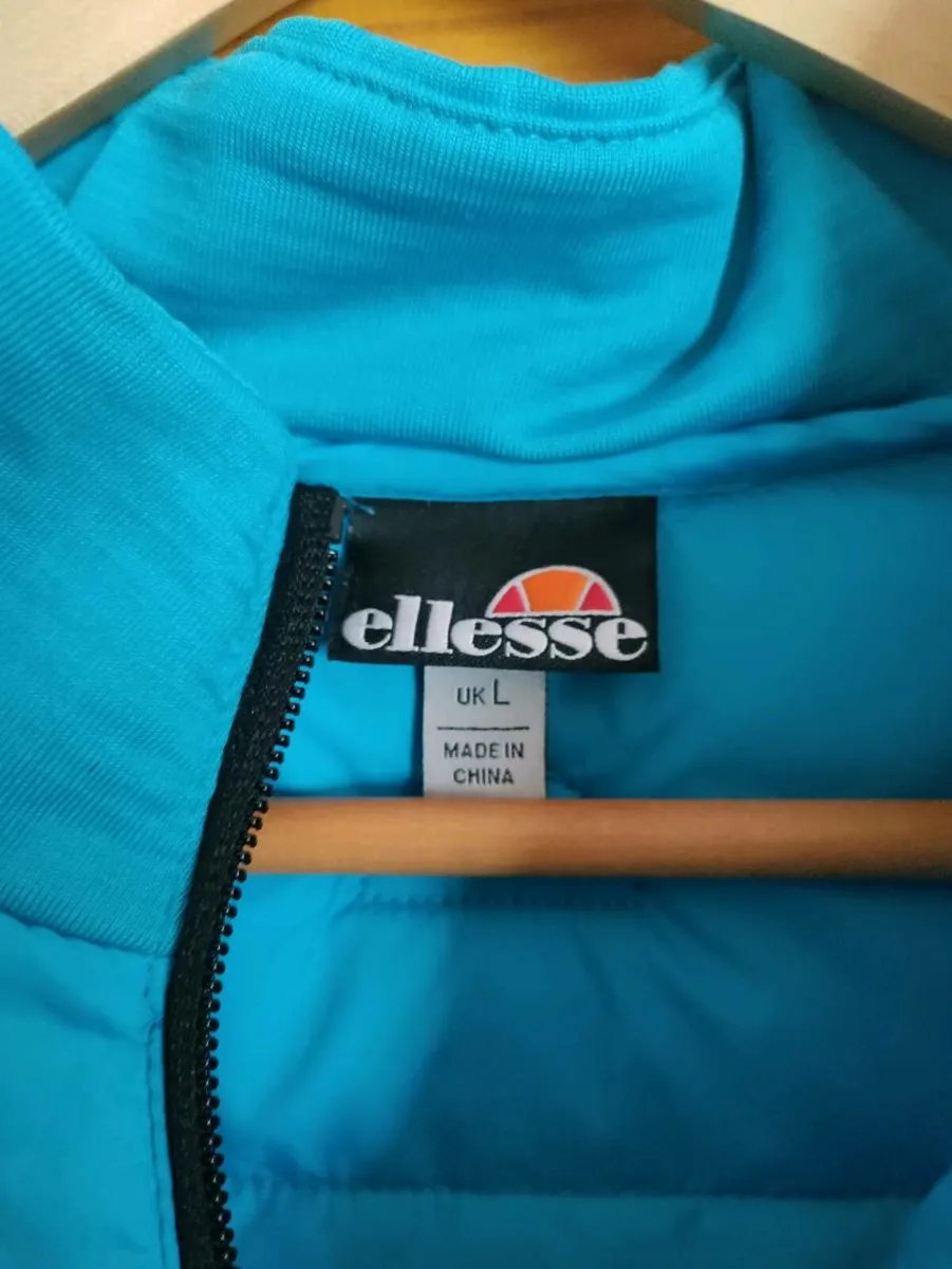 Ellesse hybrid jkt L - Image 2