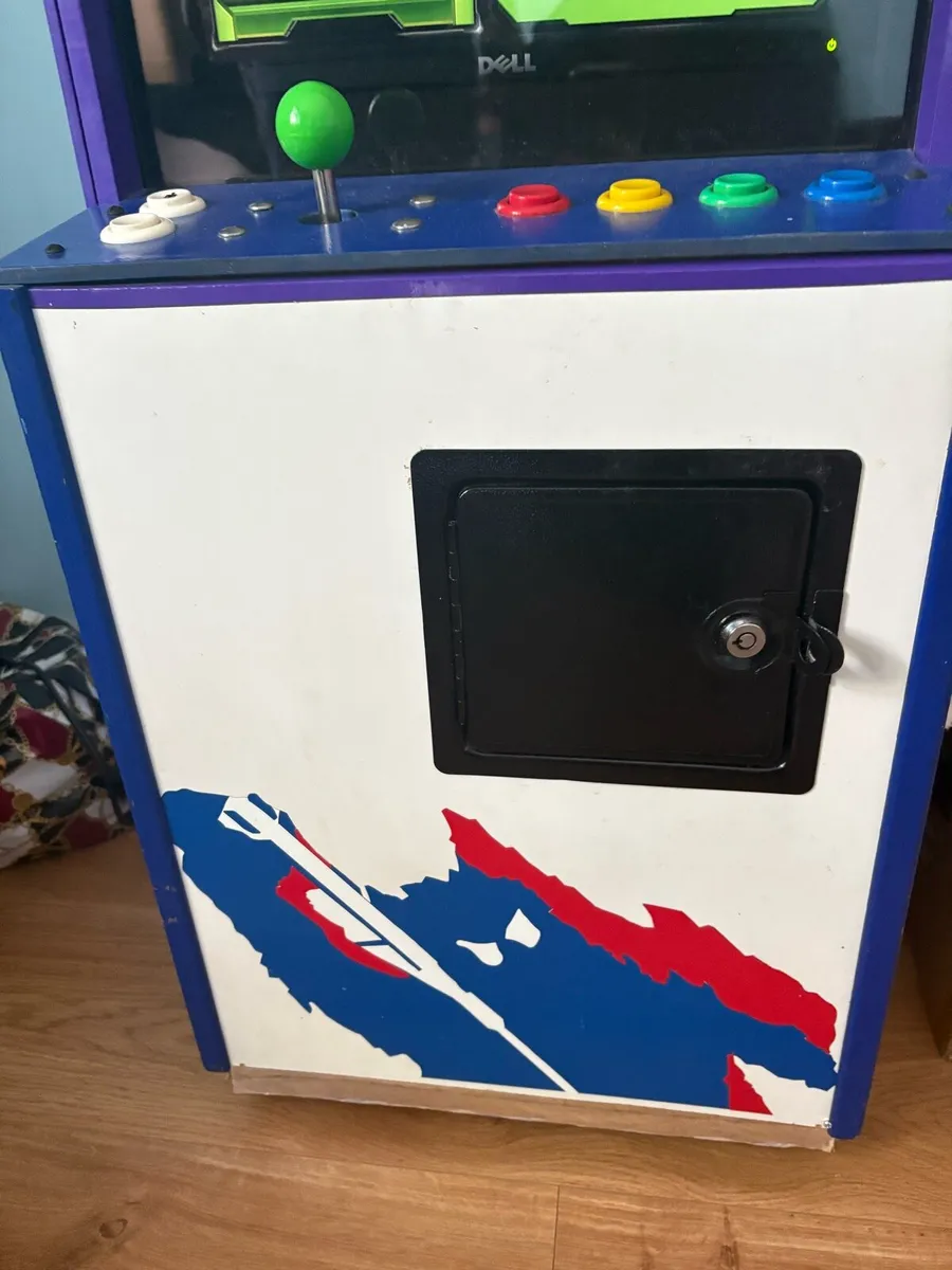 Arcade machine approx 800 loaded - Image 3