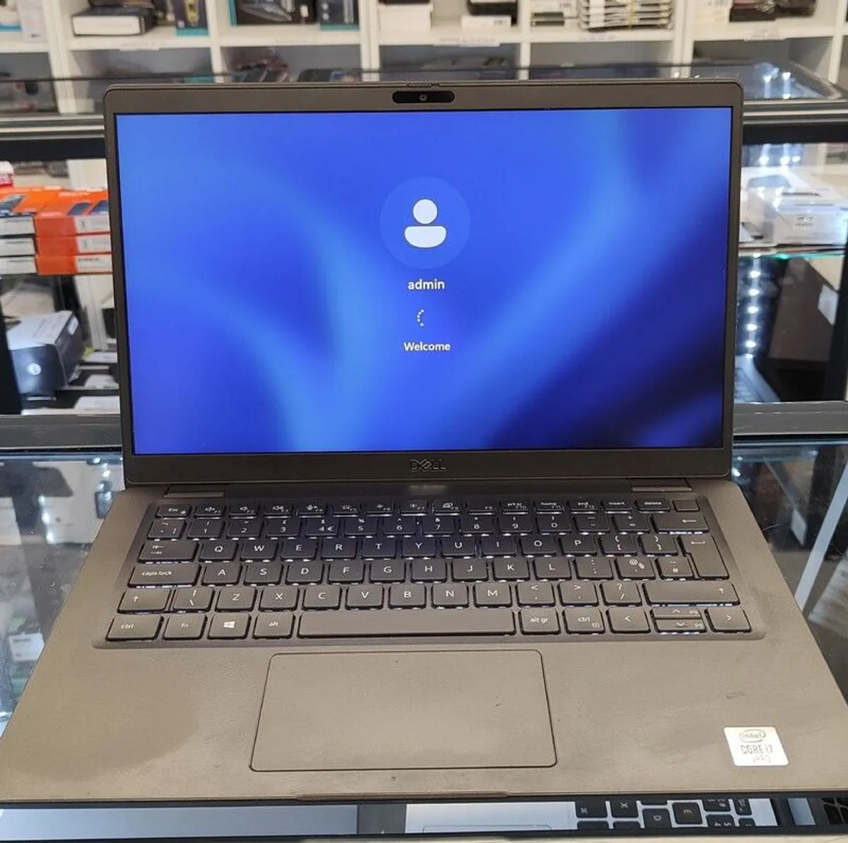 Dell Latitude 7310 13.3" Quad i7 10610U (i7 10th Gen) 16GB 512GB SSD Windows 11 Pro Laptop - Image 4
