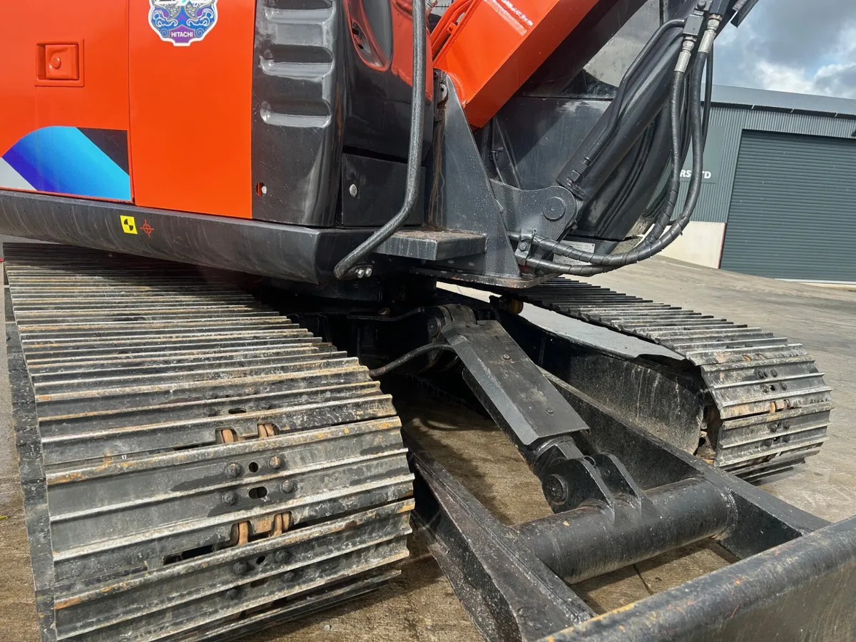 (2015) Hitachi Zaxis 60 With Wide Tracks - Image 2
