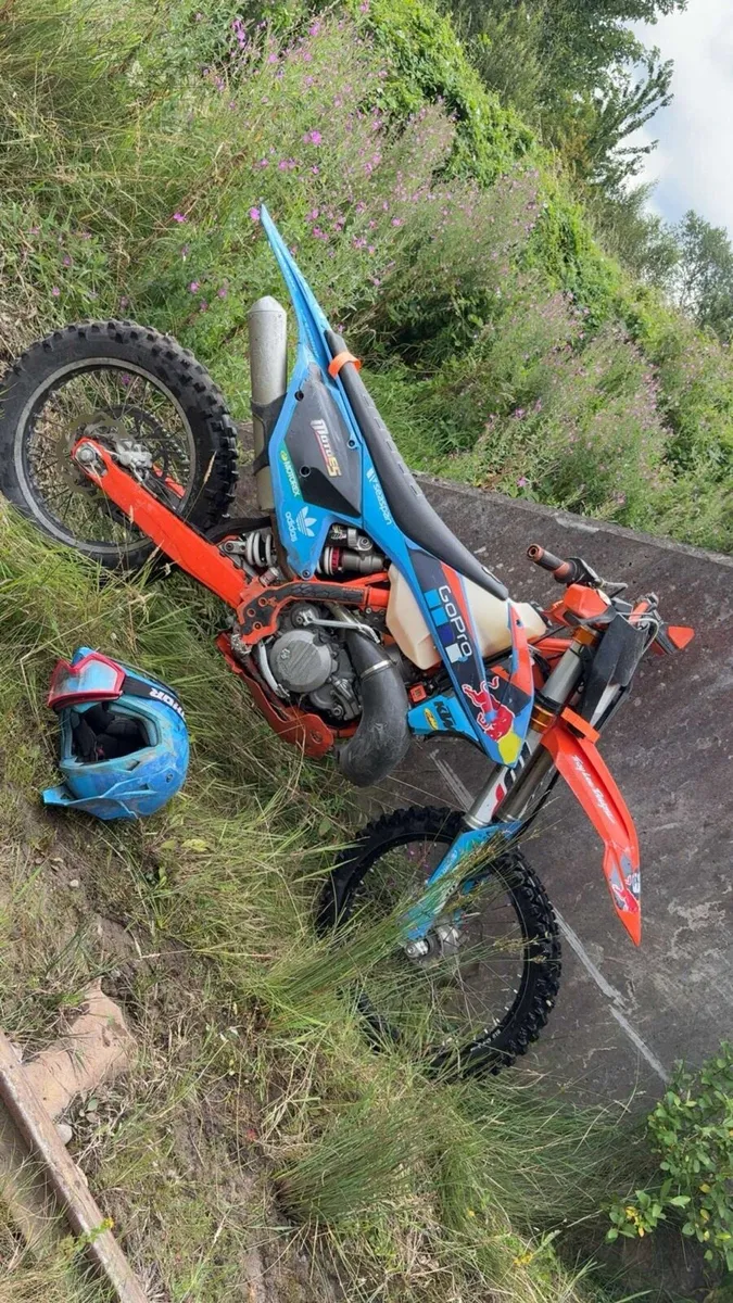 Enduro bike🔥2017 KTM 300 2stroke 6days edition🔥 - Image 4