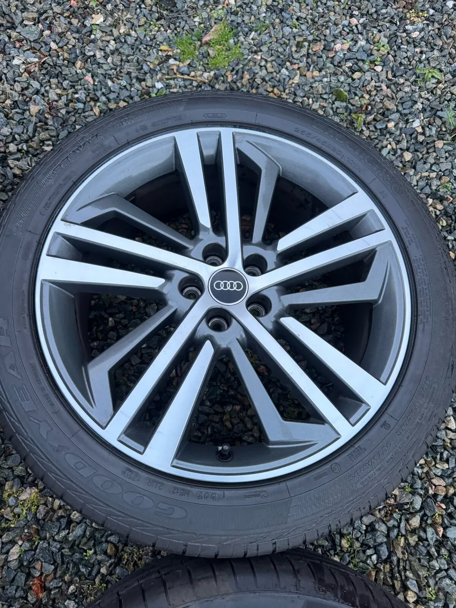 20’ GENUINE AUDI Q5 ALLOY WHEELS & TYRES - Image 3