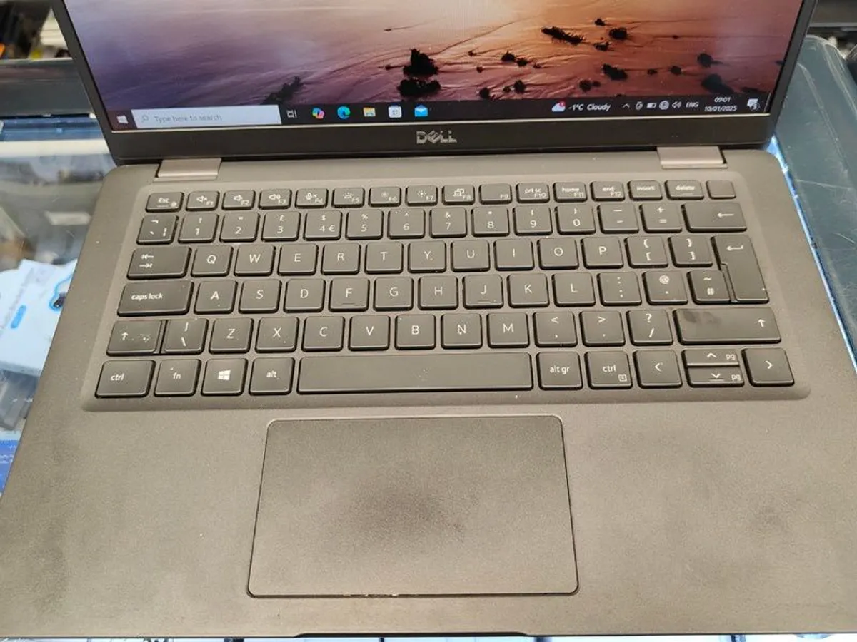 Dell Latitude 7310 13.3" Core i7-10610U 16GB Ram 512GB SSD FHD Windows 11 Pro Laptop - Image 4