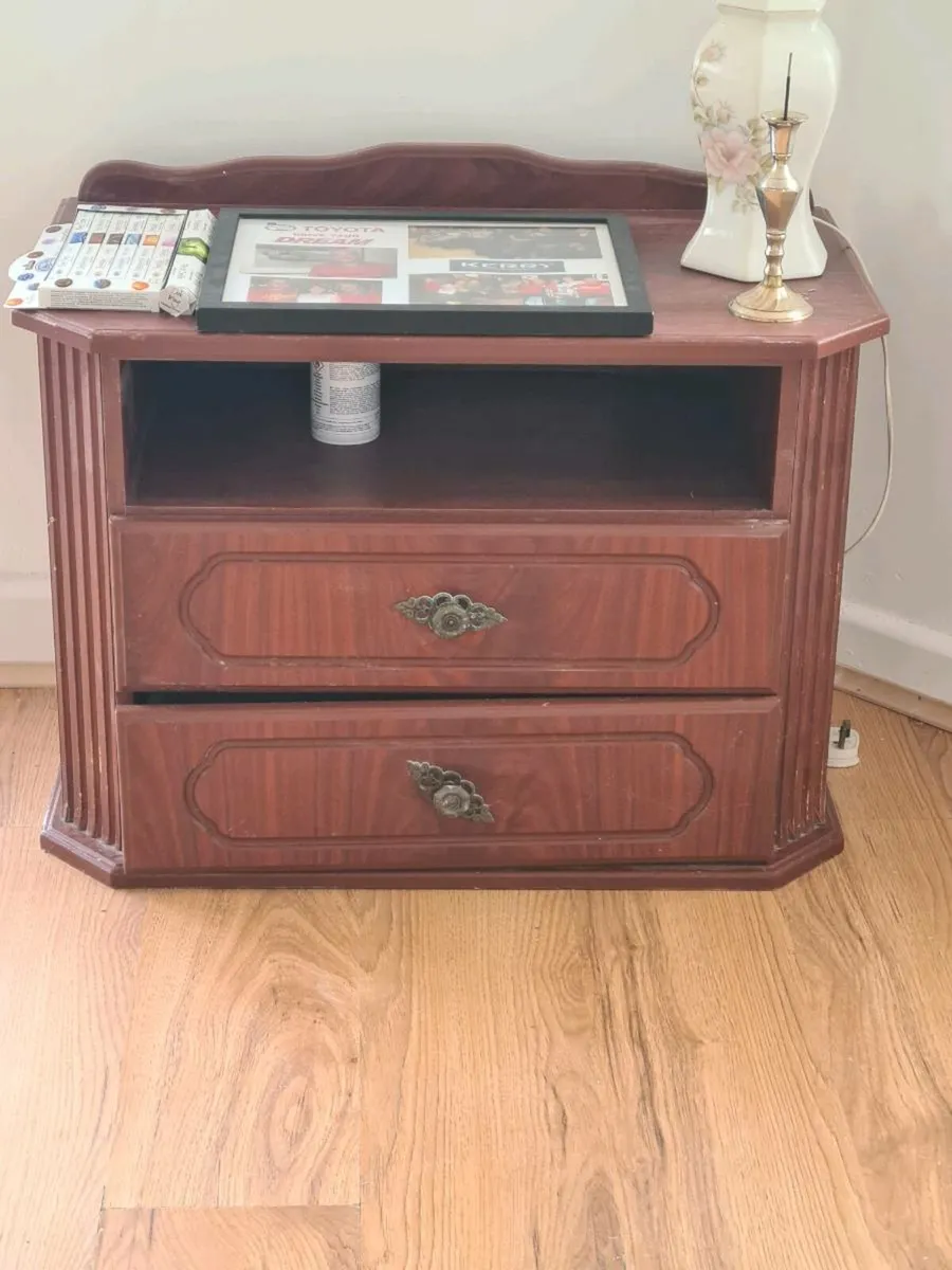Free Cabinets - Image 1