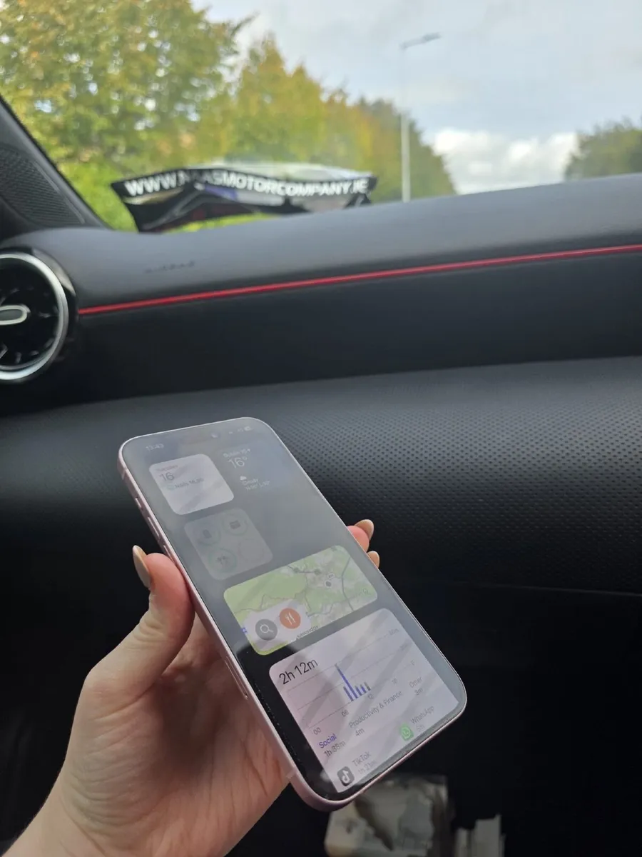 iPhone 15 plus pink 128gb - Image 2