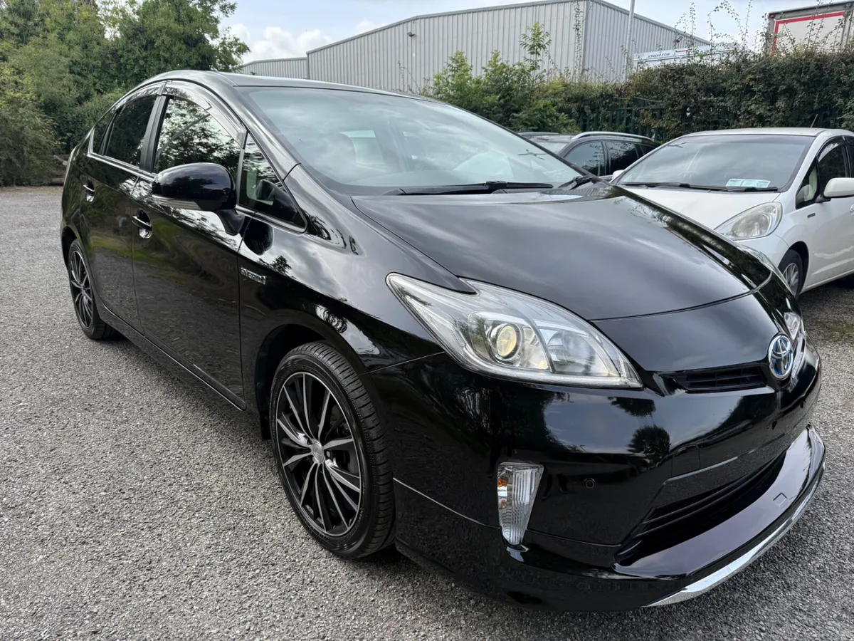 Toyota Prius - Image 1