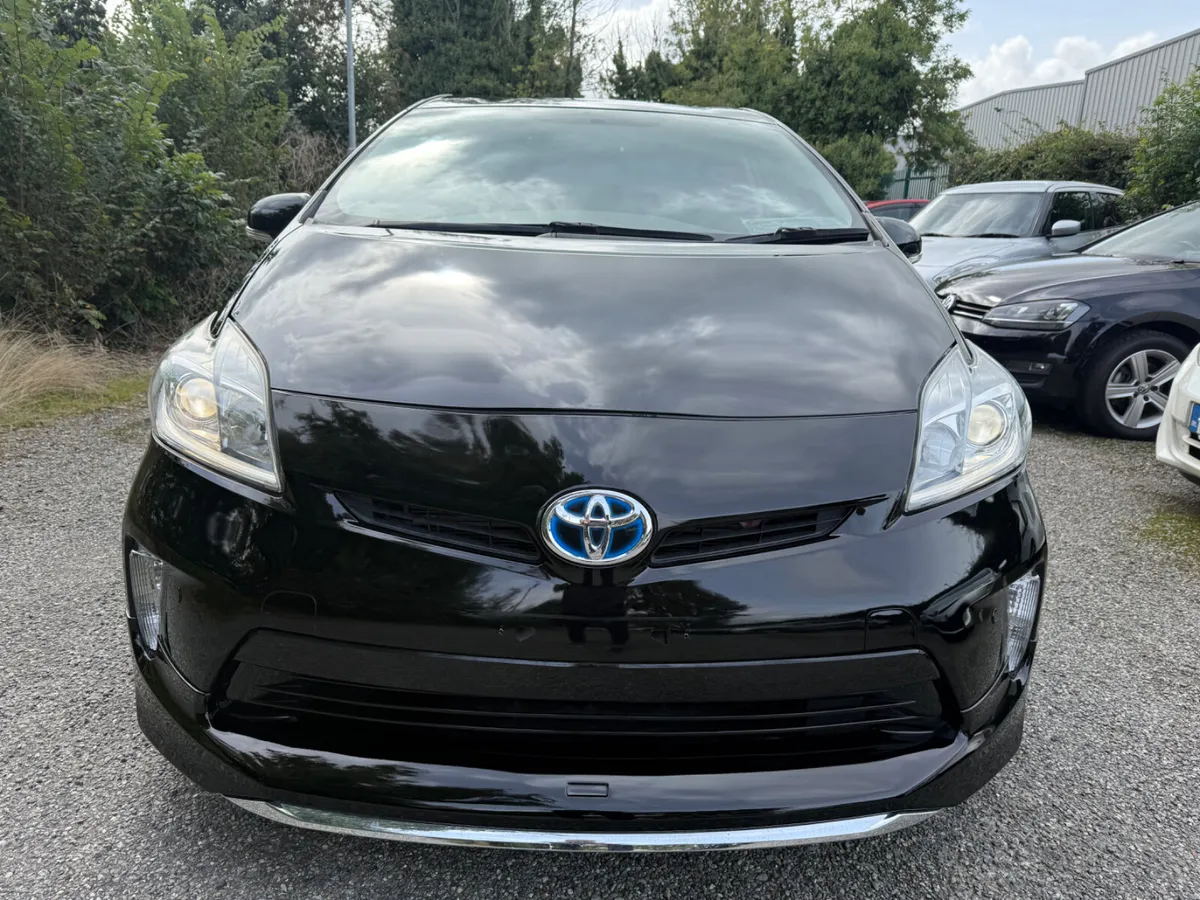 Toyota Prius - Image 3