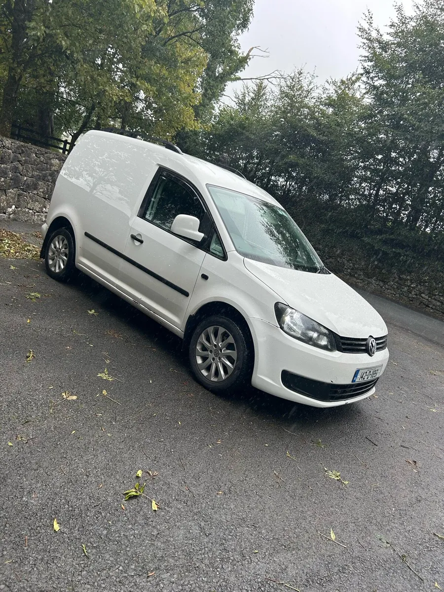 2014 Caddy van for sale - Image 1