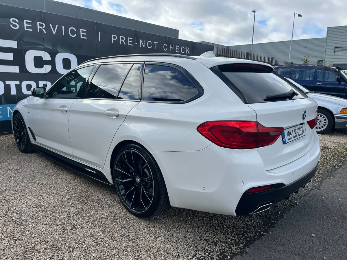 BMW 5-Series 2019 - Image 4