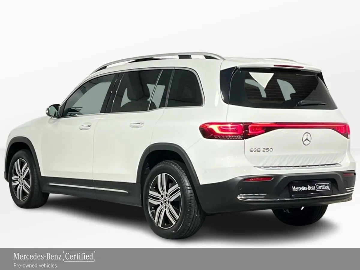 Mercedes-Benz EQB 250 Progressive 7 Seat - 1 Owne - Image 4