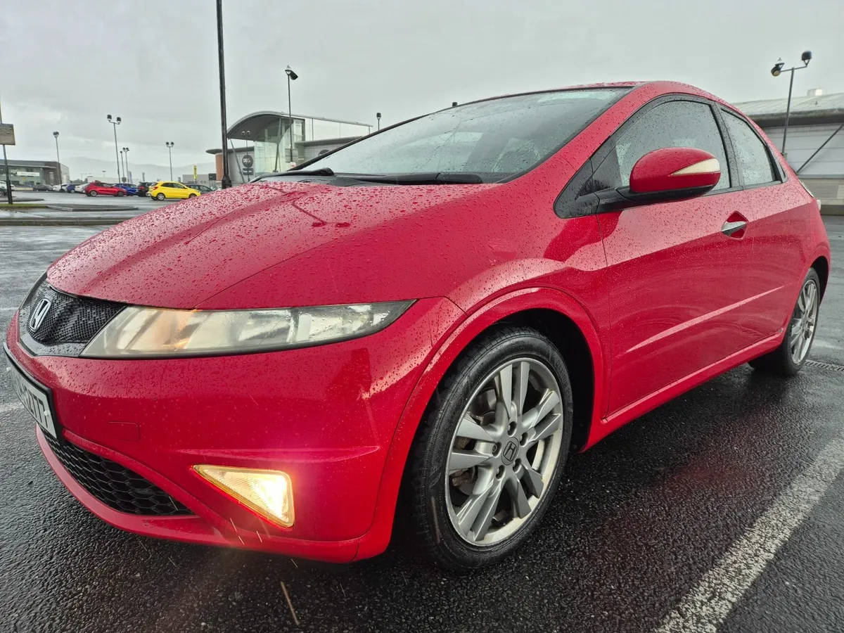 Honda Civic 2010 - Image 3