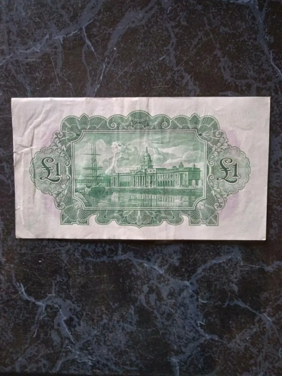 One Pound Ploughman Banknote 1939 €460 - Image 4