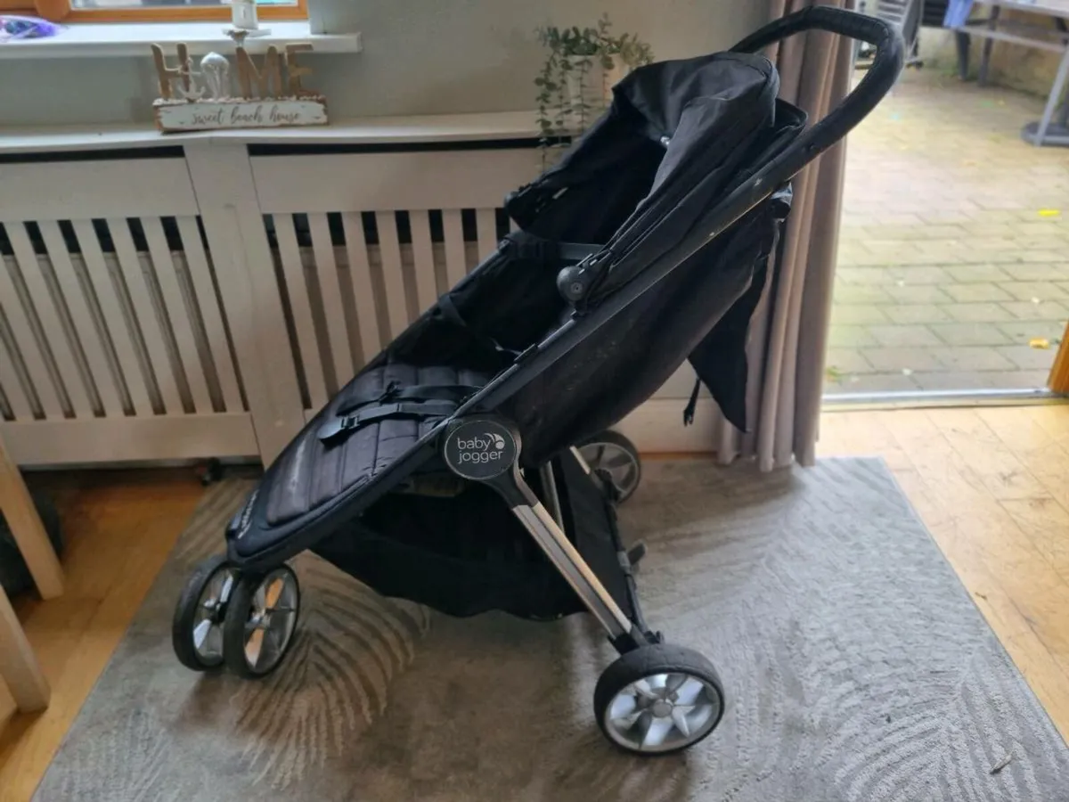 Baby Jogger City Mini 2 - Image 1