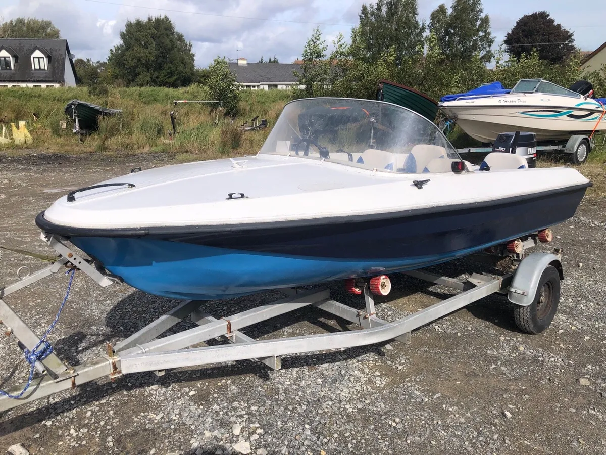 14 foot Speed boat - Image 2