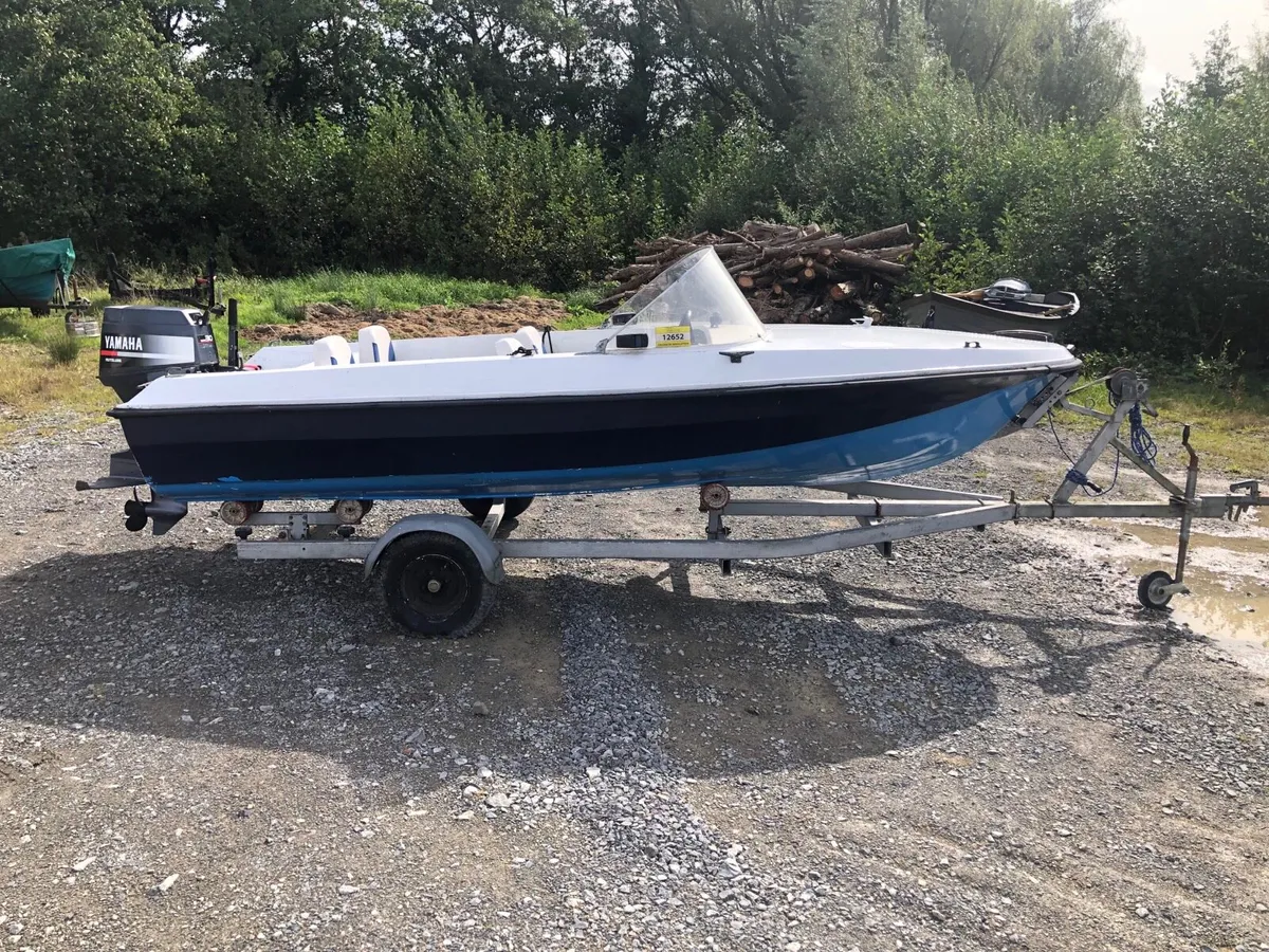 14 foot Speed boat - Image 4