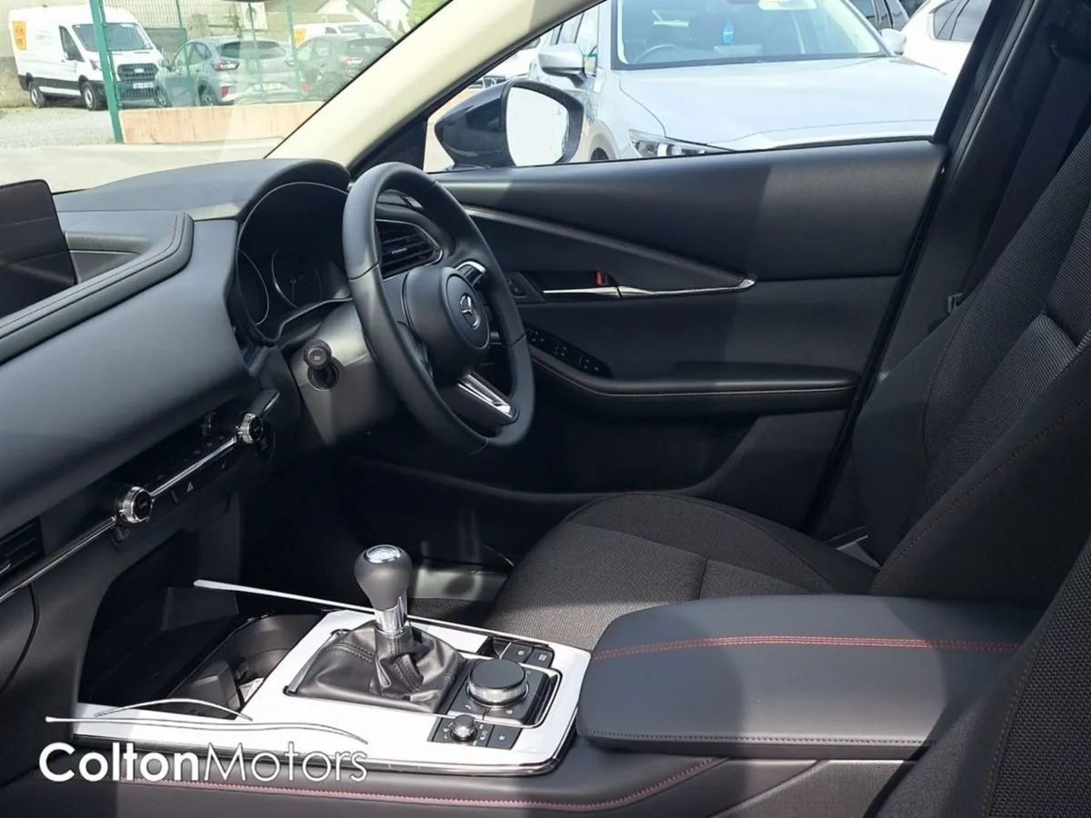 Mazda CX-30 E SKY Activ X 186 BP Homoura Sunroof - Image 4