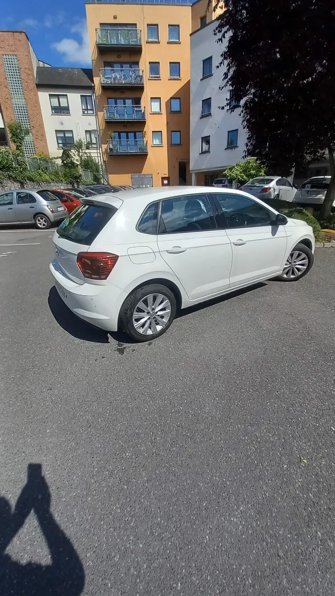 Car 201 kk 129 - Image 2