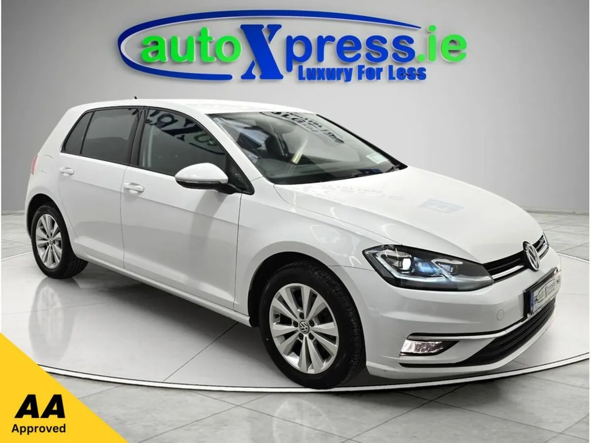 Volkswagen Golf 1.2 TSI Automatic, Reversing camer - Image 1