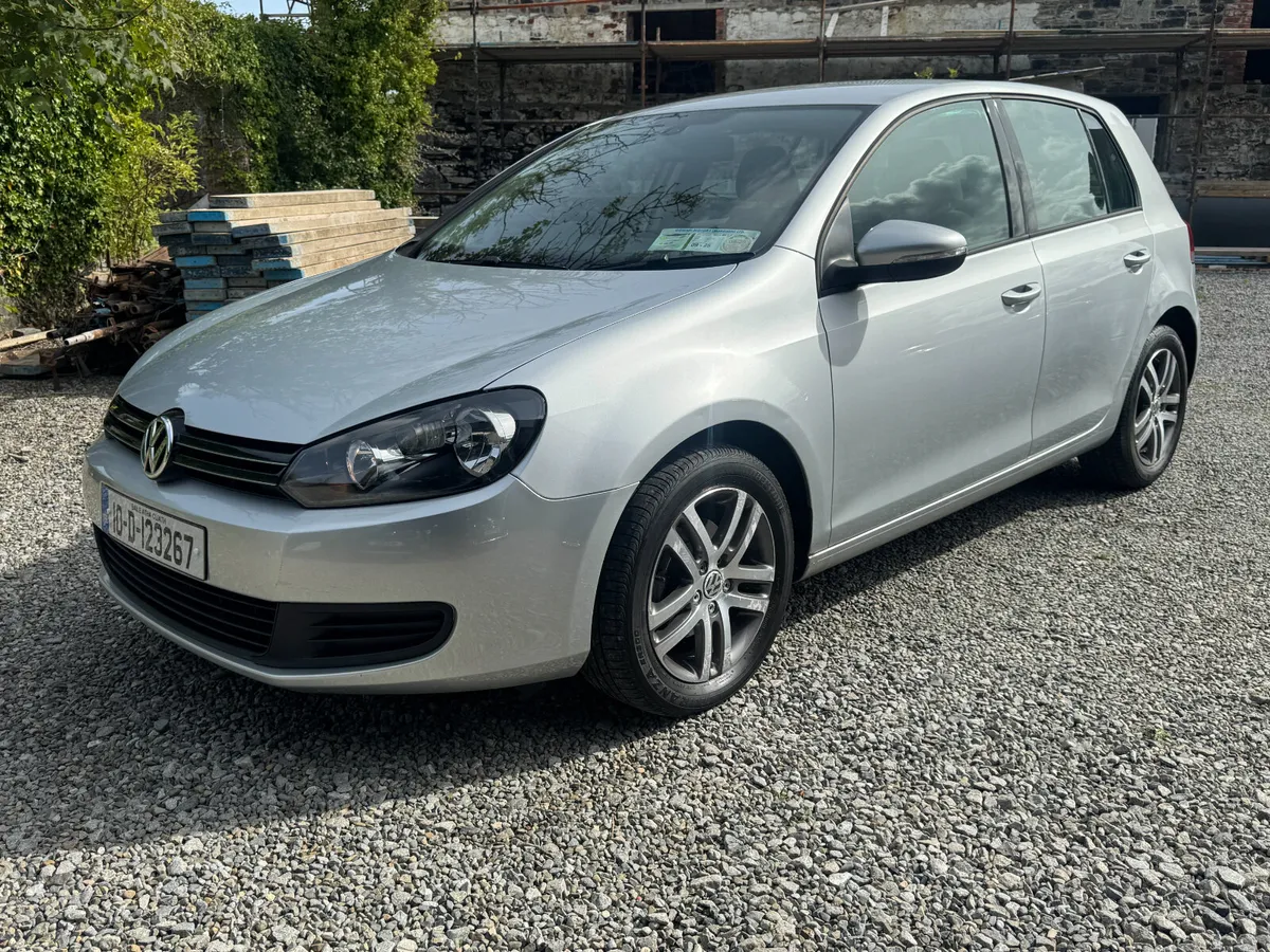 2010 Volkswagen Golf 1.6 TDI Low Mileage - Image 1
