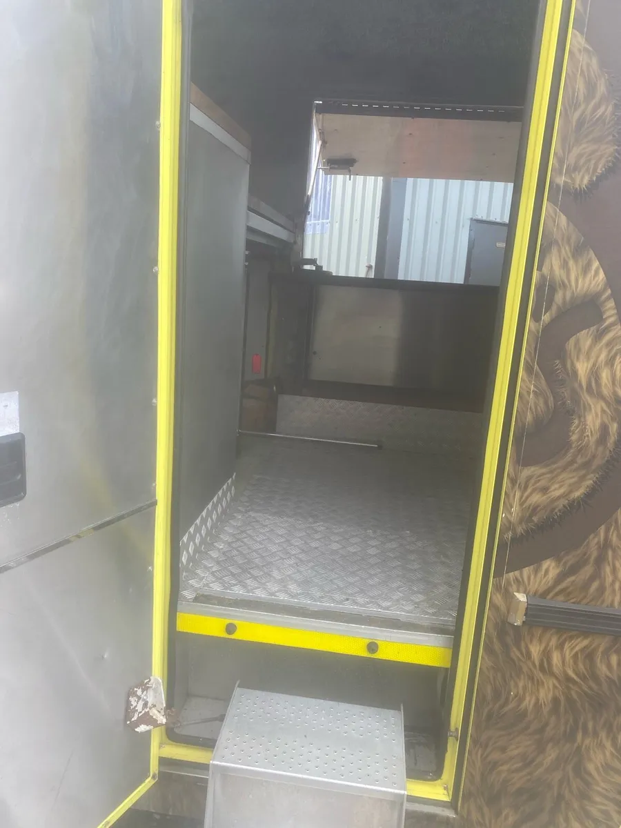 2007 iveco daily pizza van - Image 3