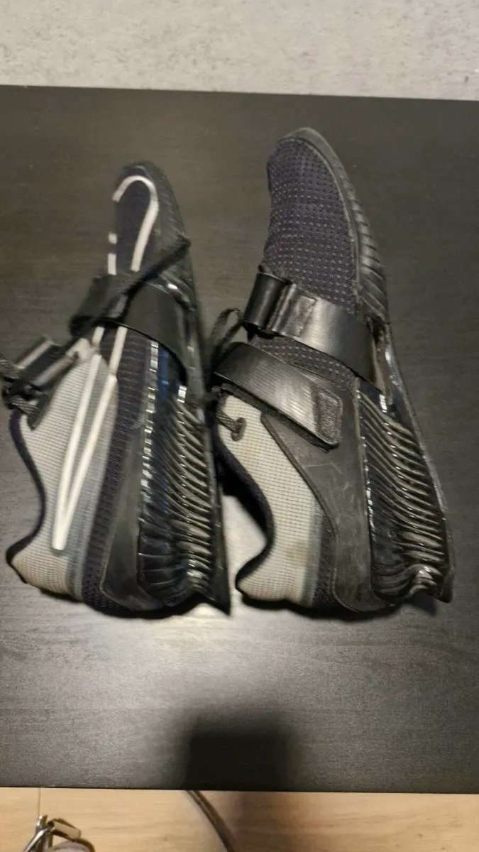 Nike Weightlifting Shoes - Size 10 - Image 3