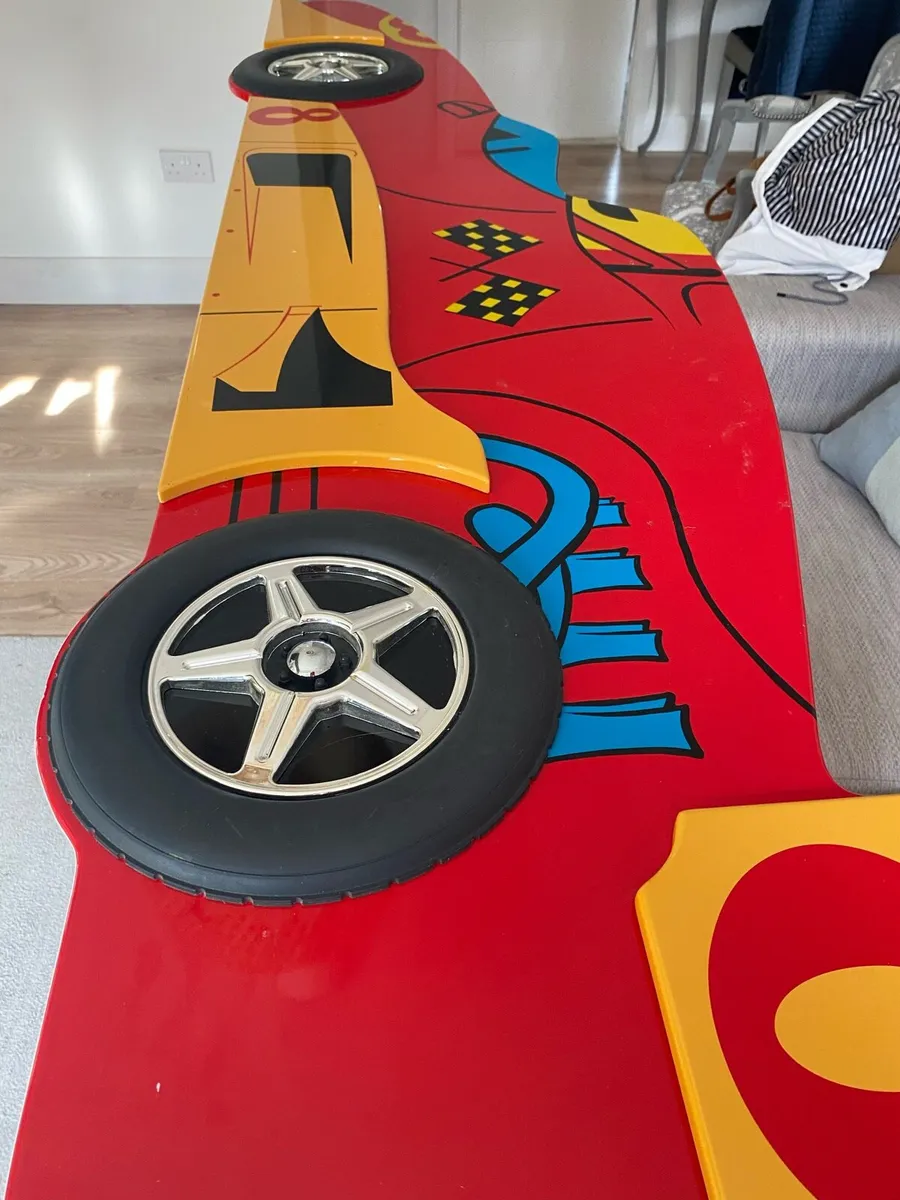 Child’s bed - Image 2