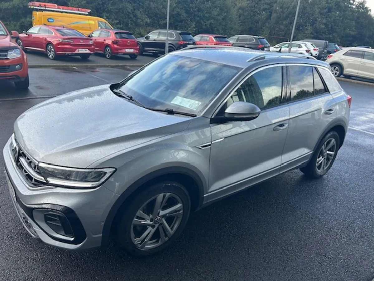 Volkswagen T-Roc 2.0 TDI 116HP R-line Mint Rear C - Image 3