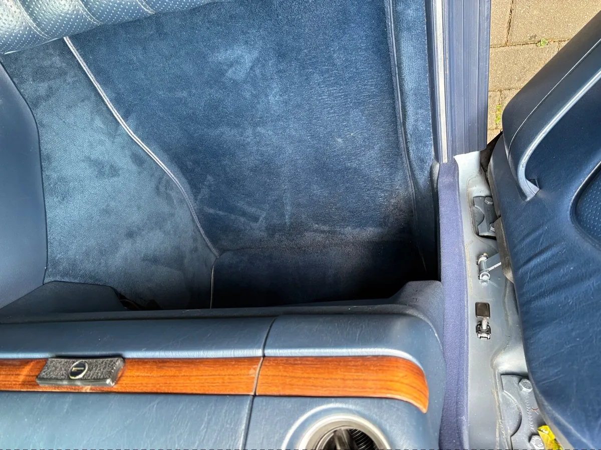 Mercedes-Benz Other 1984 - Image 2