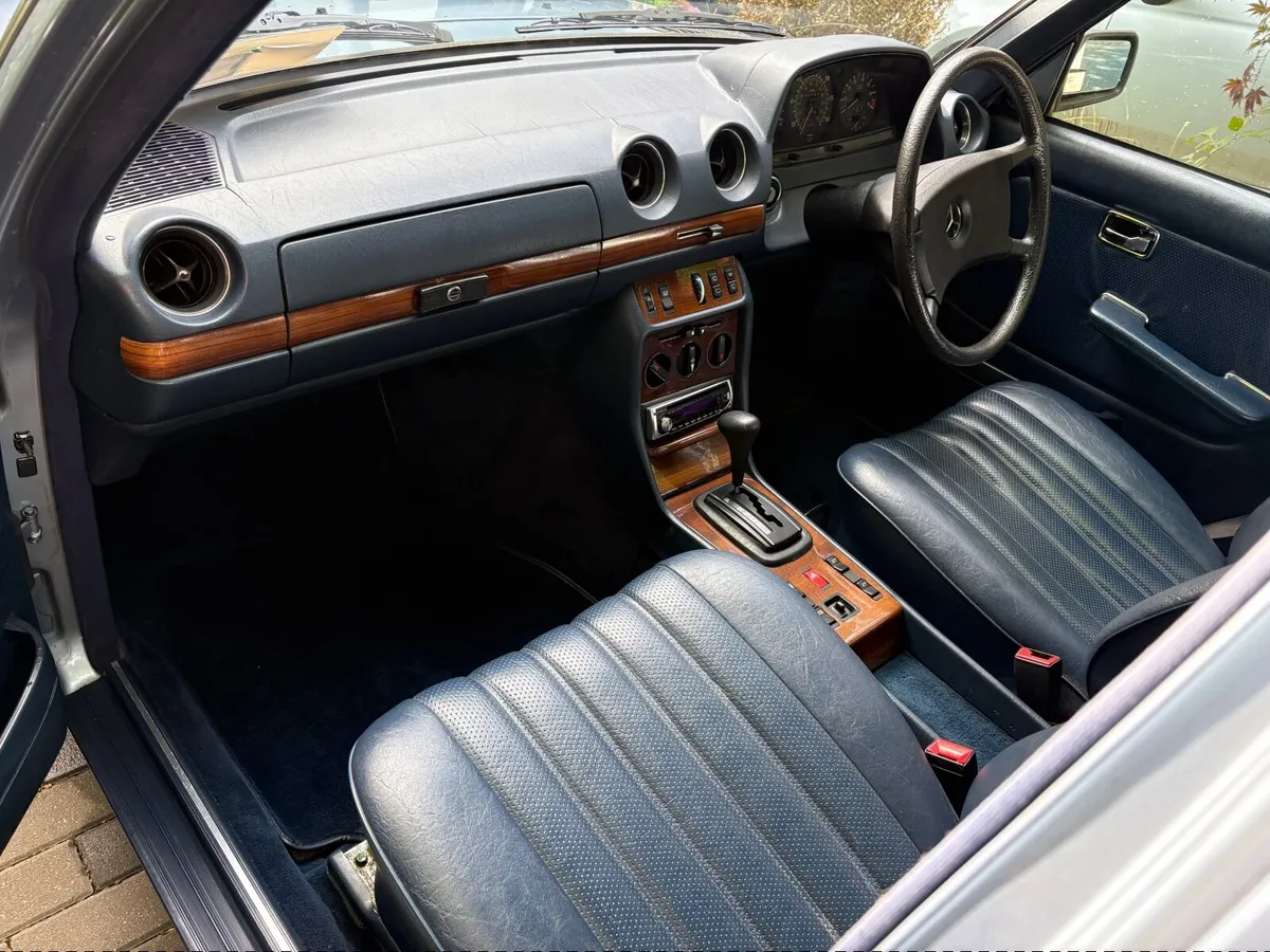 Mercedes-Benz Other 1984 - Image 3