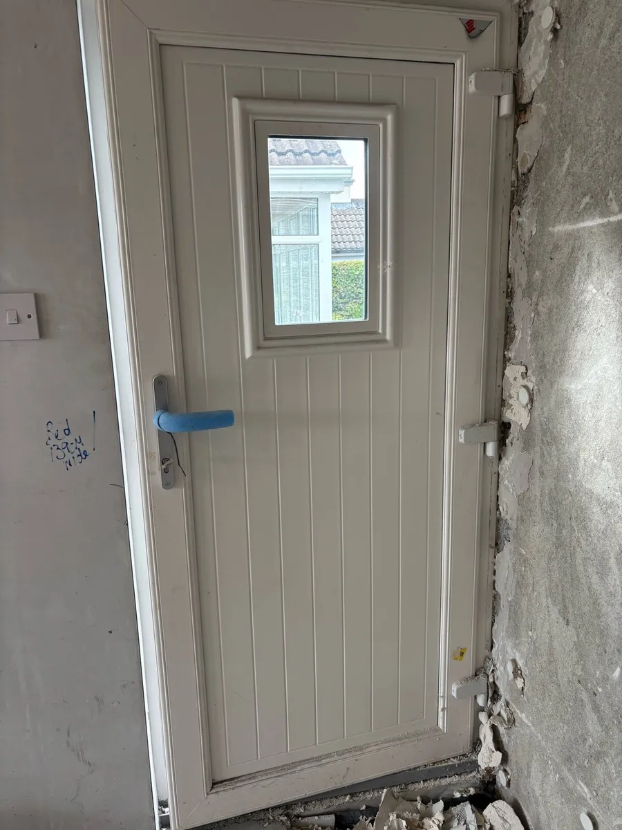 Garage door - Image 2